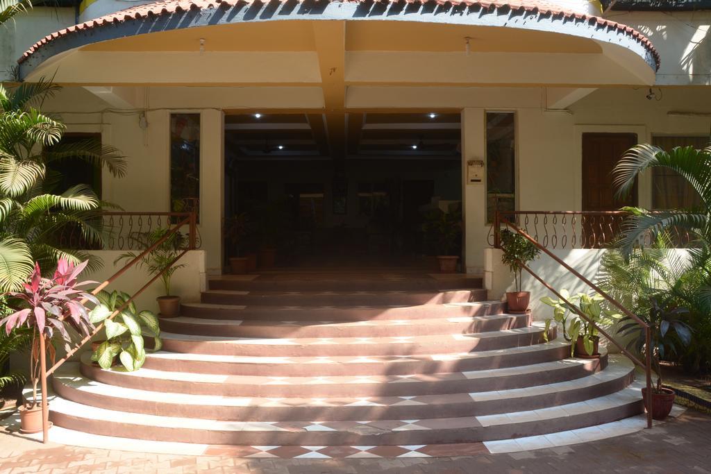 Colonia De Braganza Resorts Calangute Extérieur photo